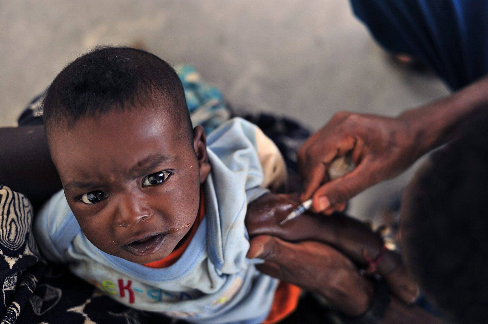 A child being vaccinated