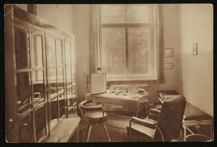 A doctor's office at the military sanatorium in Otwock, 1935