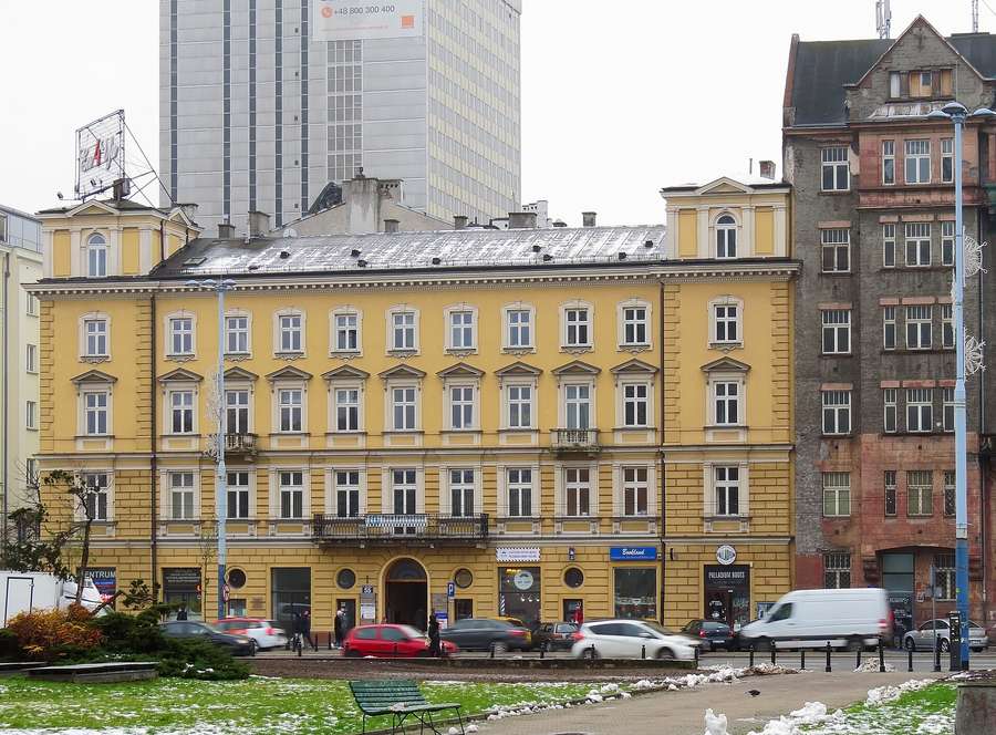 A Warsaw tenement house - meldunek ties your PESEL to the address where you live