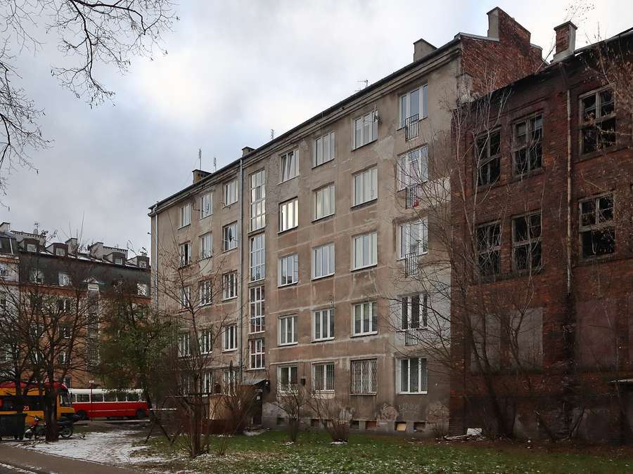 A Warsaw tenement house on Czynszowa street